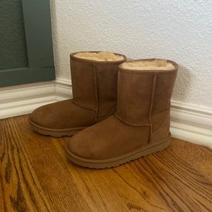 Girls Ugg Boots
